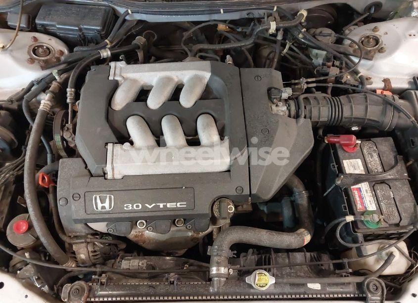 Photo 10 of 2001 Honda Accord 3.0 LX (VIN 1HGCG16481A086342)