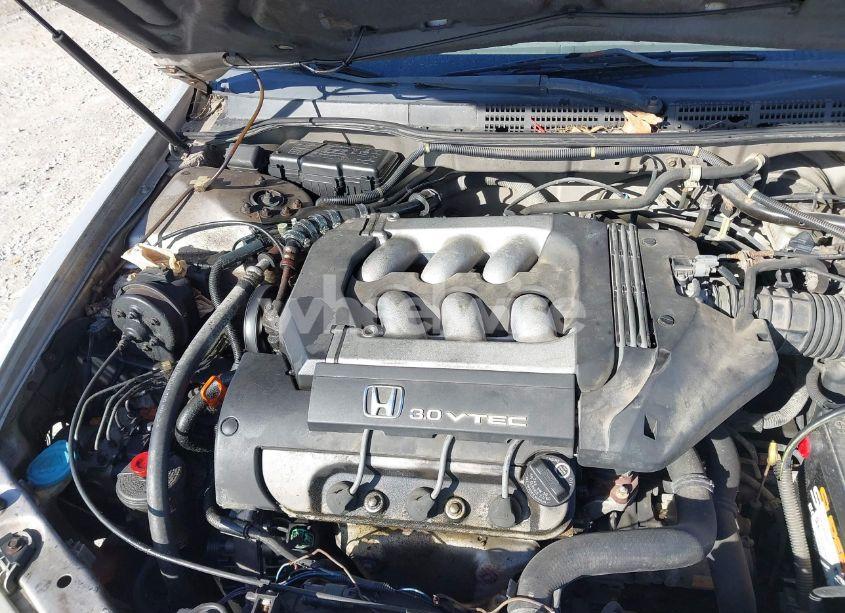 Photo 10 of 1998 Honda Accord LX V6 (VIN 1HGCG1648WA069919)