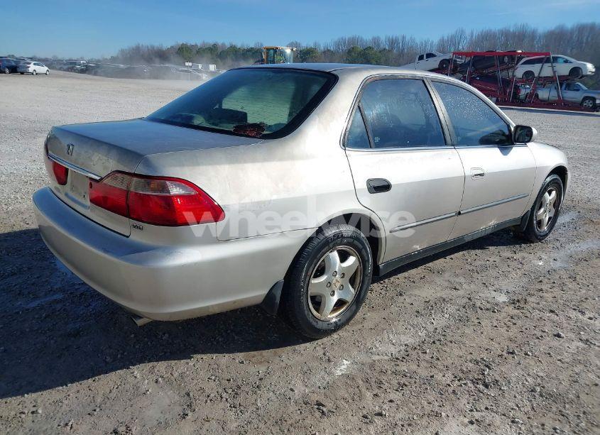 Photo 4 of 1998 Honda Accord LX V6 (VIN 1HGCG1648WA069919)