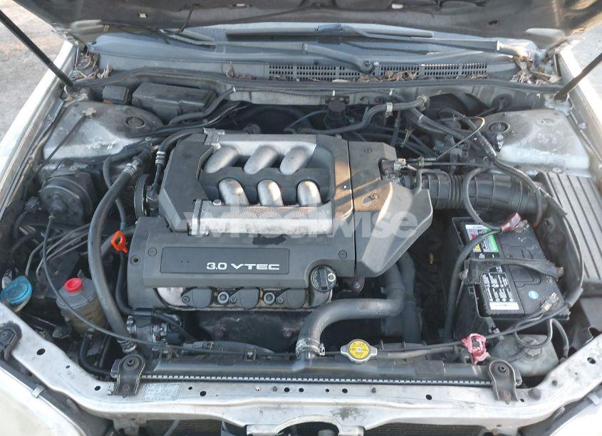 Photo 10 of 2001 Honda Accord 3.0 LX (VIN 1HGCG16491A035402)