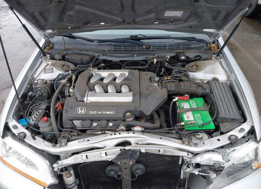 Photo 10 of 2002 Honda Accord 3.0 LX (VIN 1HGCG164X2A075652)