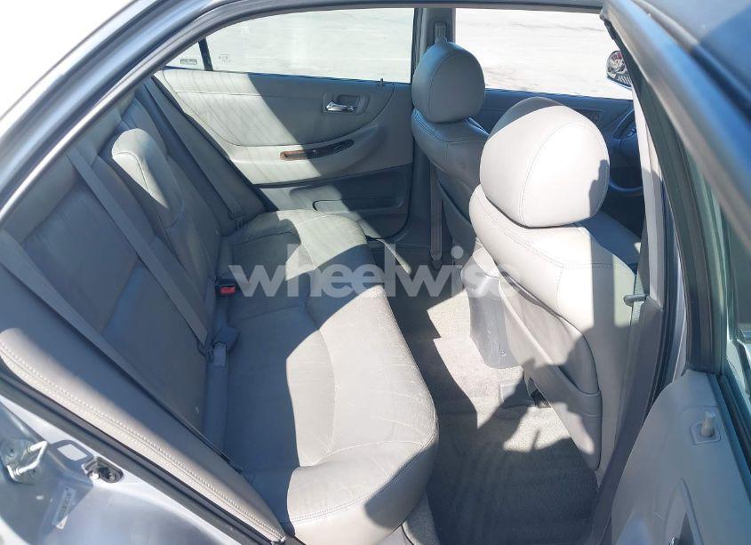 Photo 8 of 2001 Honda Accord 3.0 EX (VIN 1HGCG16501A013183)