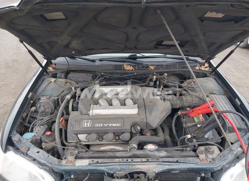Photo 10 of 2001 Honda Accord 3.0 EX (VIN 1HGCG16501A013720)