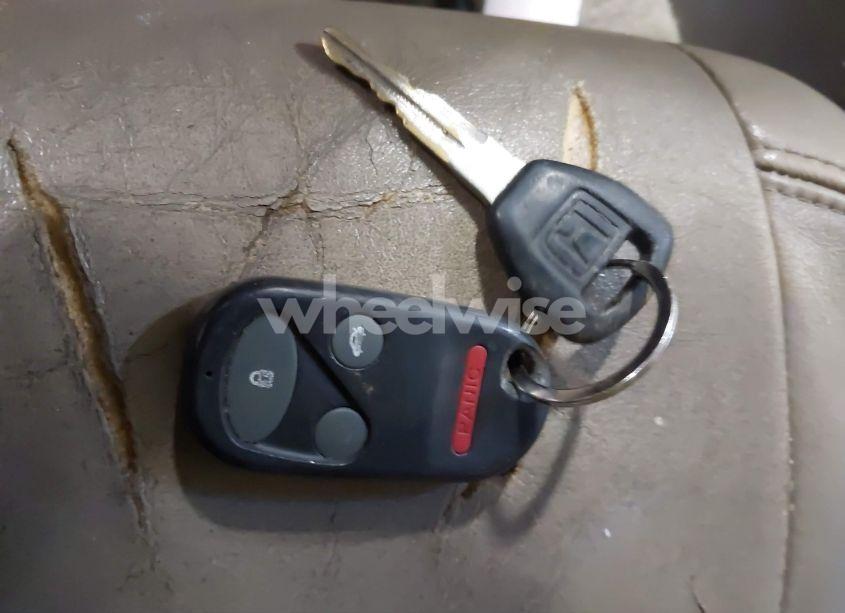 Photo 11 of 2001 Honda Accord 3.0 EX (VIN 1HGCG16501A056857)