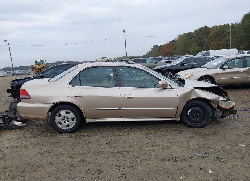 Photo 14 of 2001 Honda Accord 3.0 EX (VIN 1HGCG16501A058687)