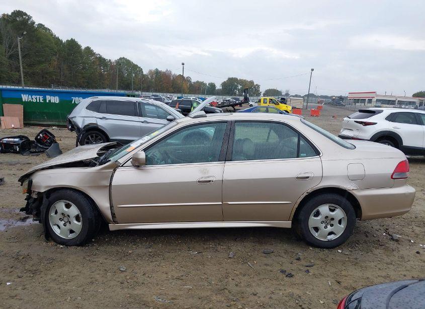 Photo 15 of 2001 Honda Accord 3.0 EX (VIN 1HGCG16501A058687)
