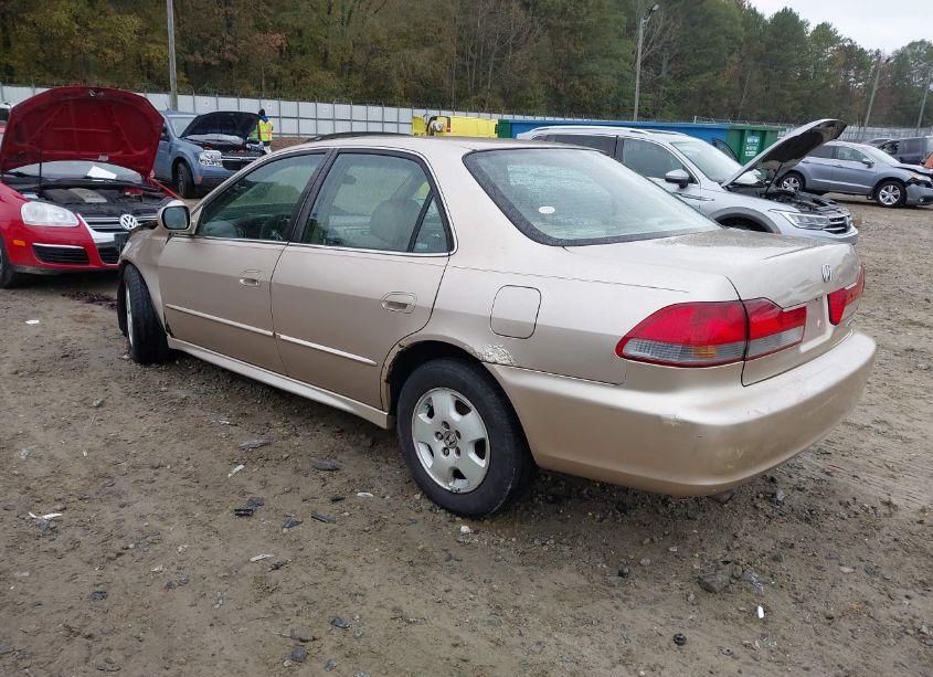 Photo 3 of 2001 Honda Accord 3.0 EX (VIN 1HGCG16501A058687)