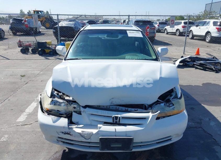 Photo 12 of 2001 Honda Accord 3.0 EX (VIN 1HGCG16501A074615)