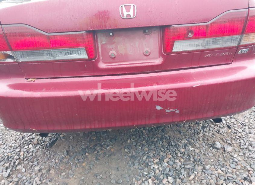 Photo 12 of 2002 Honda Accord 3.0 EX (VIN 1HGCG16502A001553)