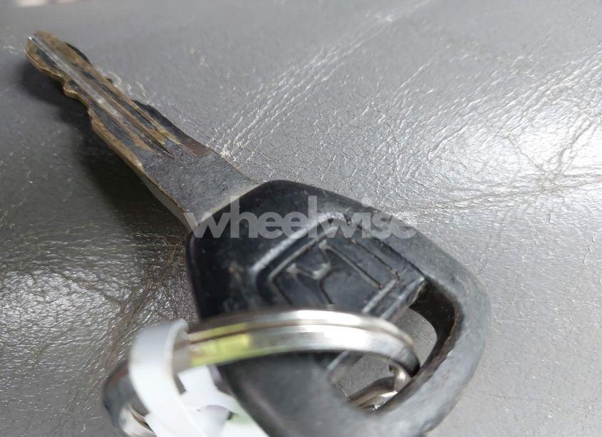 Photo 11 of 2002 Honda Accord 3.0 EX (VIN 1HGCG16502A063017)