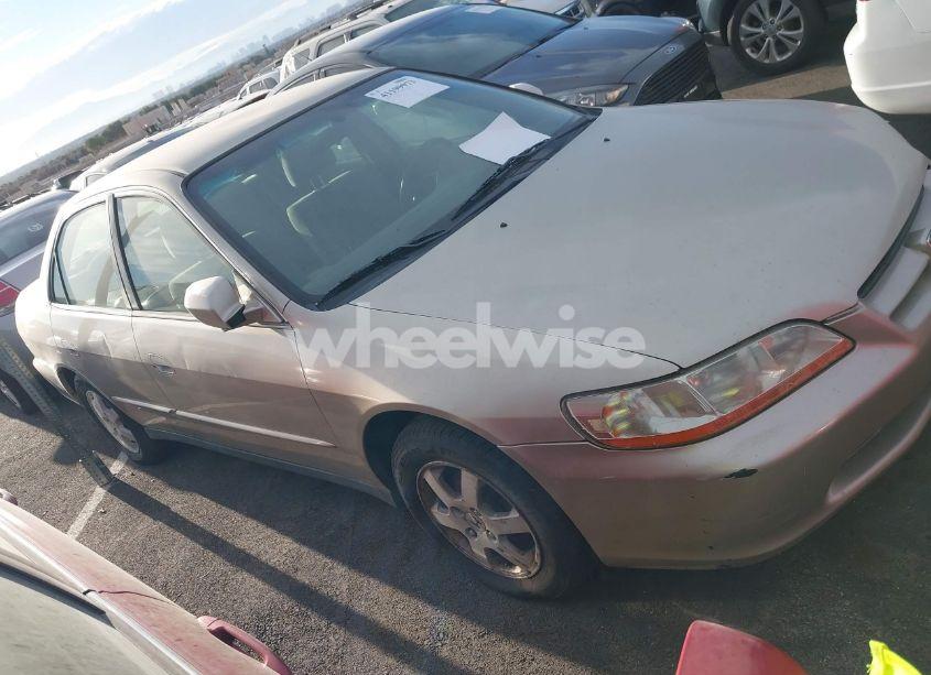 Photo 12 of 1999 Honda Accord EX V6 (VIN 1HGCG1650XA009854)