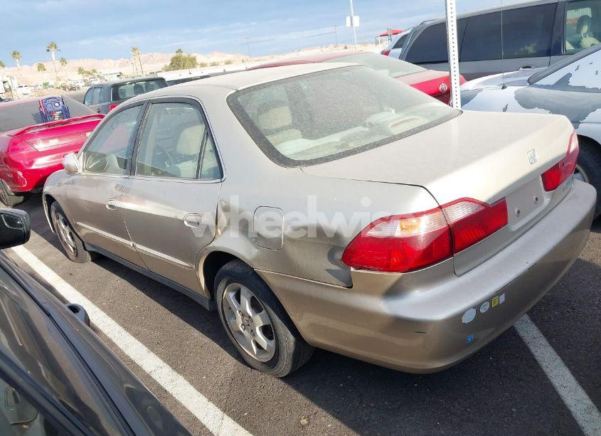Photo 3 of 1999 Honda Accord EX V6 (VIN 1HGCG1650XA009854)
