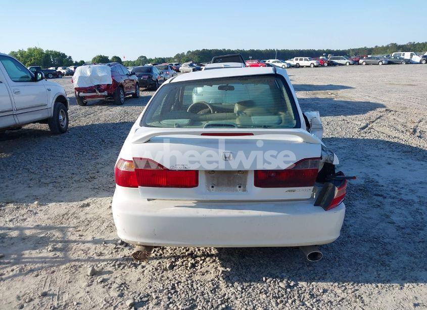Photo 16 of 2000 Honda Accord 3.0 EX (VIN 1HGCG1650YA067321)