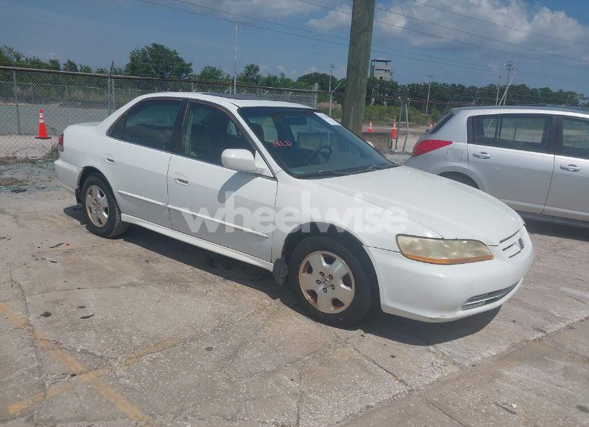 2001 Honda Accord 3.0 EX (VIN 1HGCG16511A061789) main photo