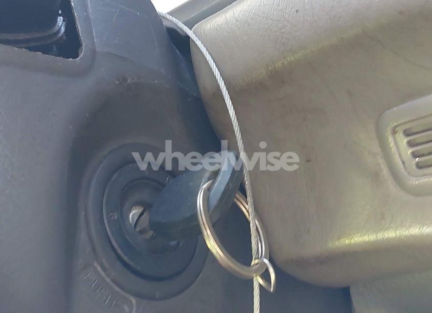 Photo 11 of 2002 Honda Accord 3.0 EX (VIN 1HGCG16512A015588)