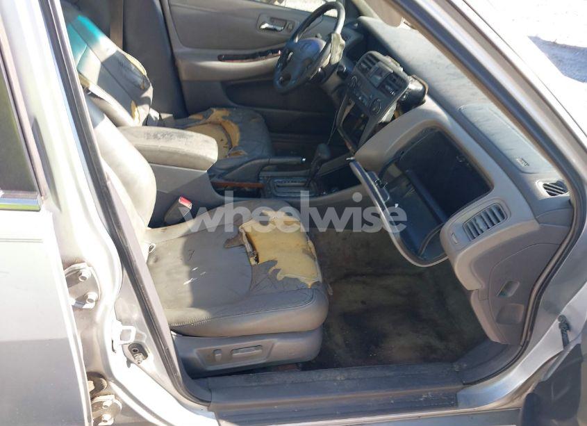 Photo 5 of 2002 Honda Accord 3.0 EX (VIN 1HGCG16512A015588)