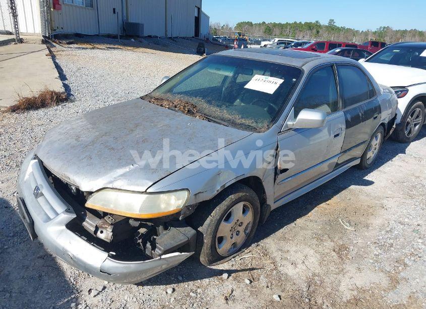Photo 6 of 2002 Honda Accord 3.0 EX (VIN 1HGCG16512A015588)