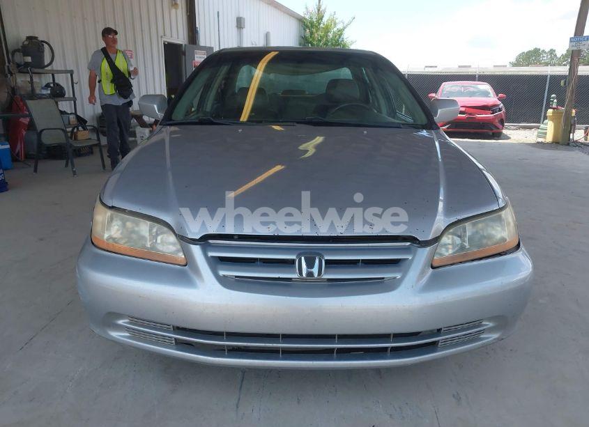 Photo 12 of 2002 Honda Accord 3.0 EX (VIN 1HGCG16512A066153)