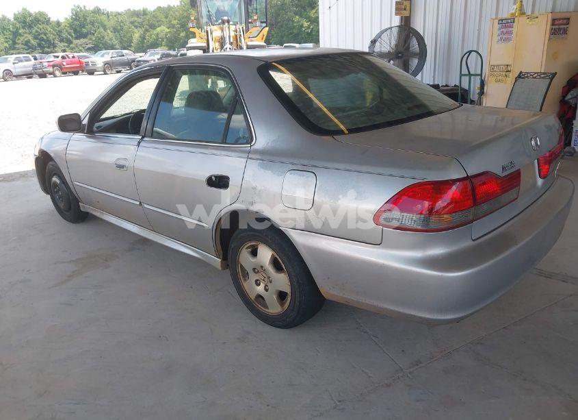 Photo 3 of 2002 Honda Accord 3.0 EX (VIN 1HGCG16512A066153)