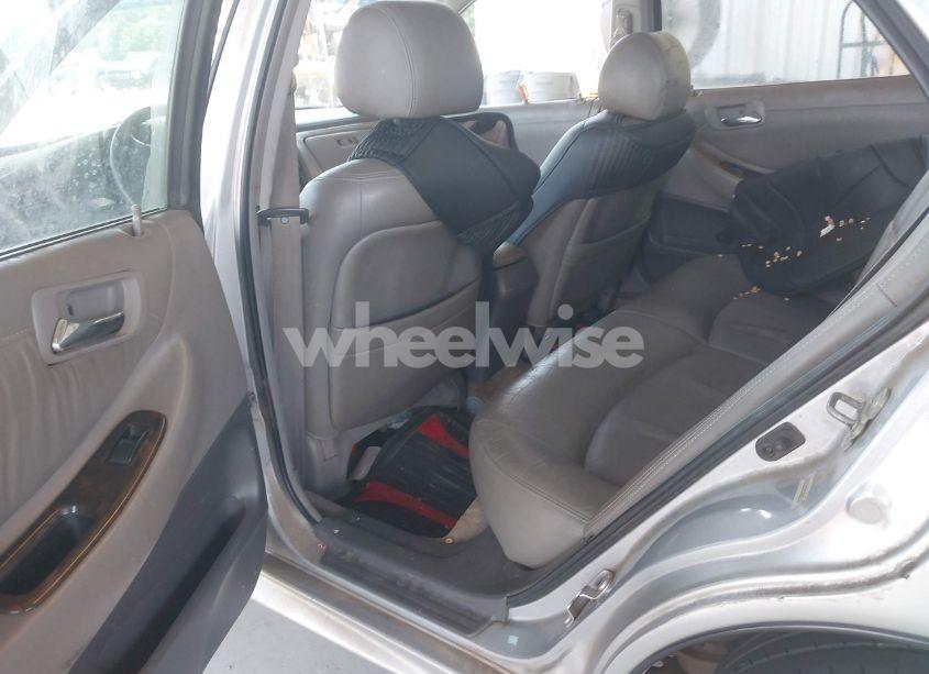 Photo 8 of 2002 Honda Accord 3.0 EX (VIN 1HGCG16512A066153)