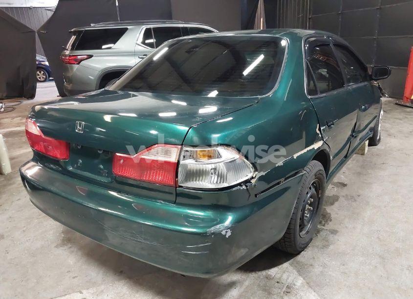 Photo 4 of 2000 Honda Accord 3.0 EX (VIN 1HGCG1651YA074911)