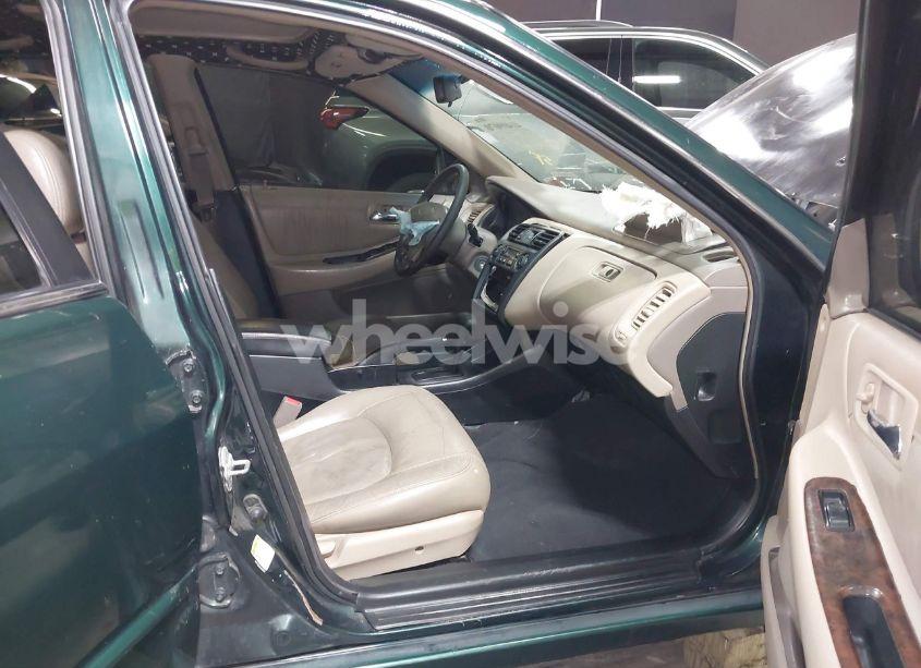 Photo 5 of 2000 Honda Accord 3.0 EX (VIN 1HGCG1651YA074911)