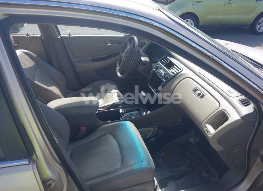 Photo 5 of 2001 Honda Accord 3.0 EX (VIN 1HGCG16521A005814)