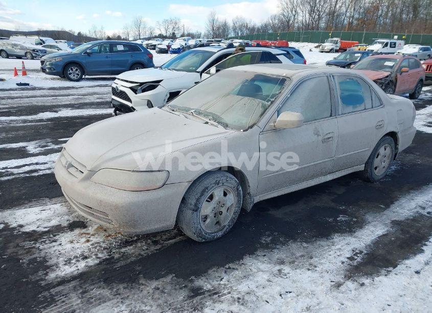 Photo 2 of 2001 Honda Accord 3.0 EX (VIN 1HGCG16521A007238)