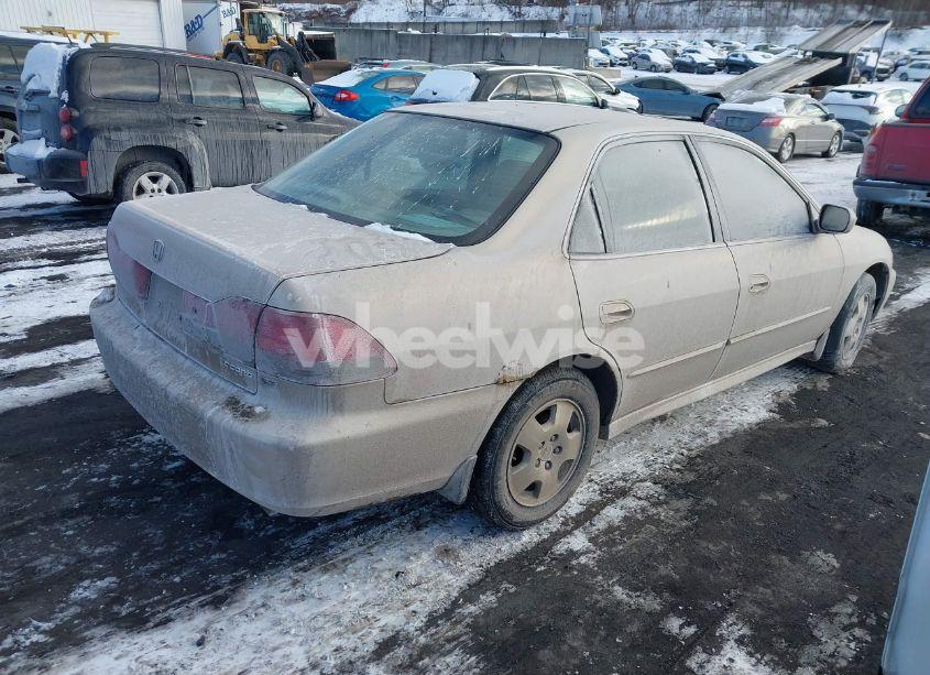 Photo 4 of 2001 Honda Accord 3.0 EX (VIN 1HGCG16521A007238)