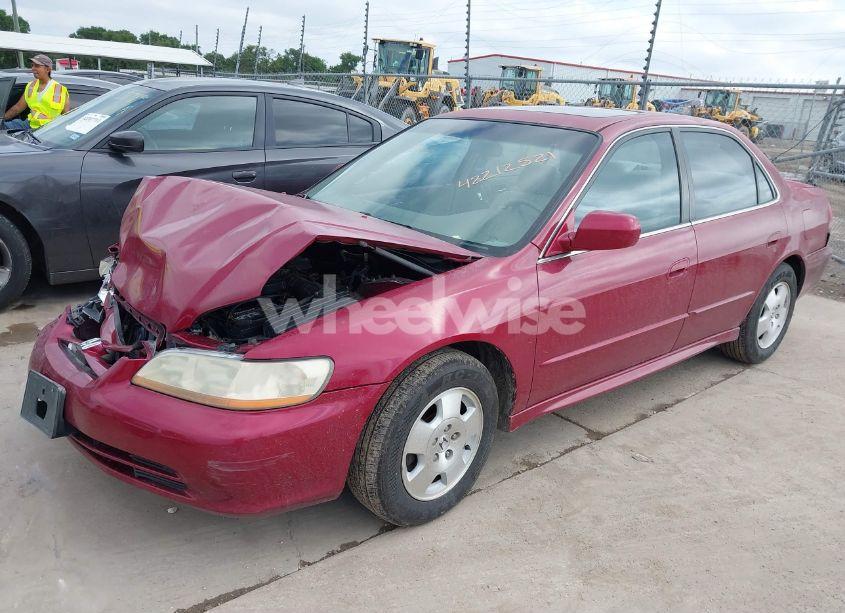 Photo 2 of 2001 Honda Accord 3.0 EX (VIN 1HGCG16521A022712)