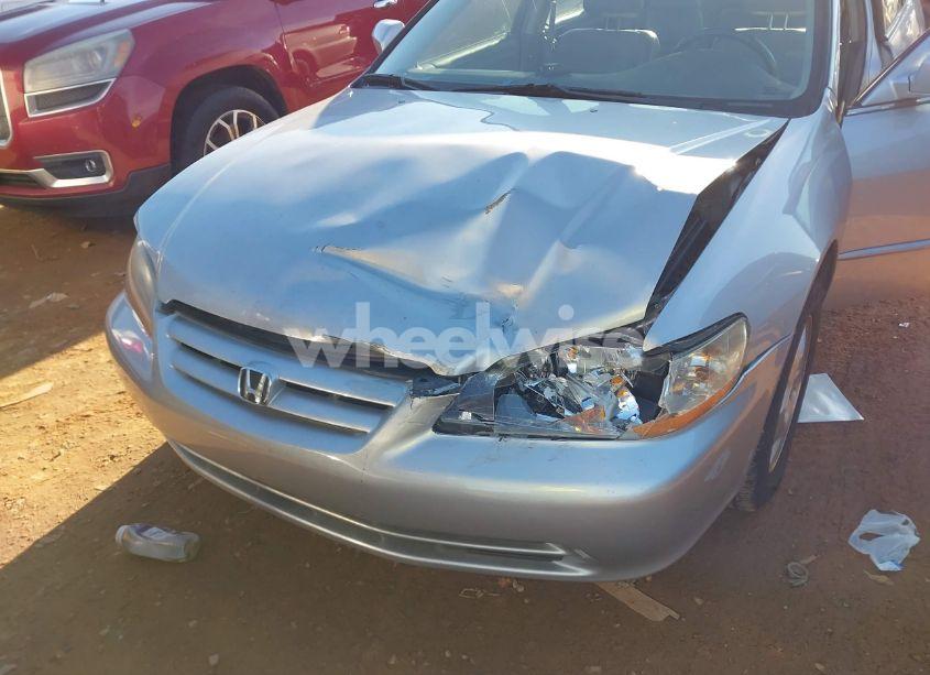 Photo 6 of 2002 Honda Accord 3.0 EX (VIN 1HGCG16522A024431)