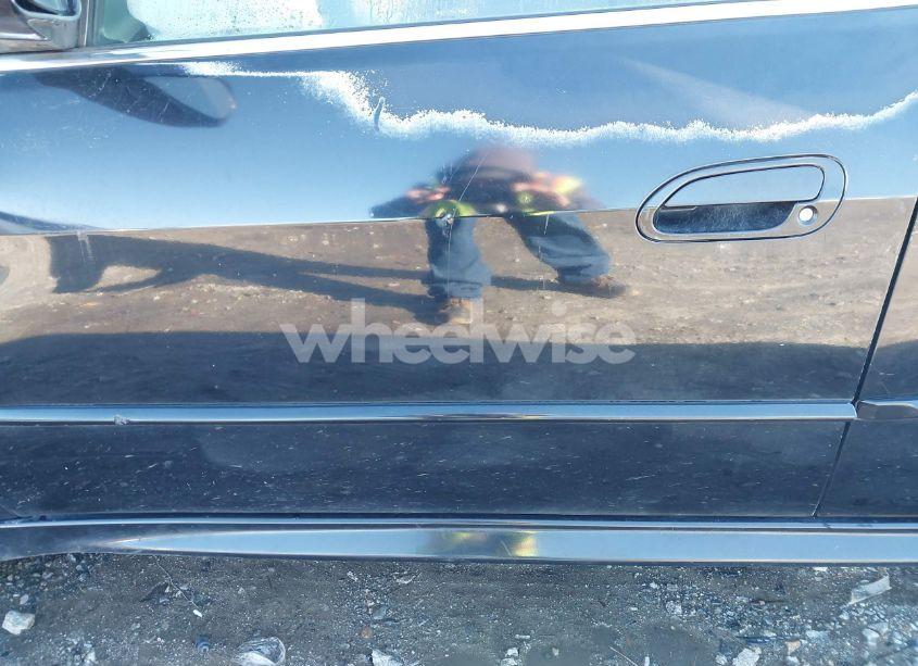 Photo 17 of 2002 Honda Accord 3.0 EX (VIN 1HGCG16522A040953)