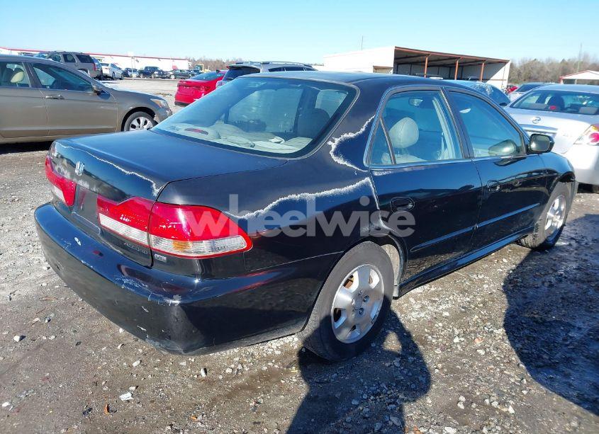 Photo 4 of 2002 Honda Accord 3.0 EX (VIN 1HGCG16522A040953)