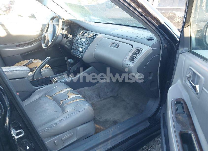 Photo 5 of 2002 Honda Accord 3.0 EX (VIN 1HGCG16522A040953)