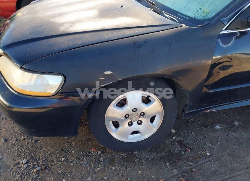 Photo 6 of 2002 Honda Accord 3.0 EX (VIN 1HGCG16522A040953)