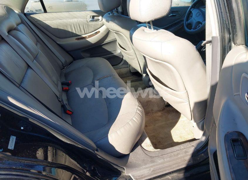 Photo 8 of 2002 Honda Accord 3.0 EX (VIN 1HGCG16522A040953)