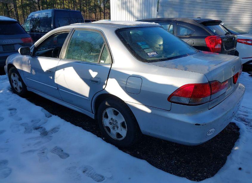 Photo 3 of 2002 Honda Accord 3.0 EX (VIN 1HGCG16522A057185)