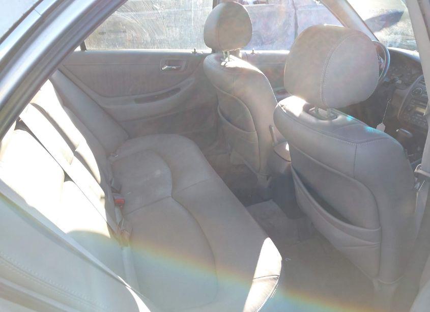 Photo 8 of 2002 Honda Accord 3.0 EX (VIN 1HGCG16522A057185)