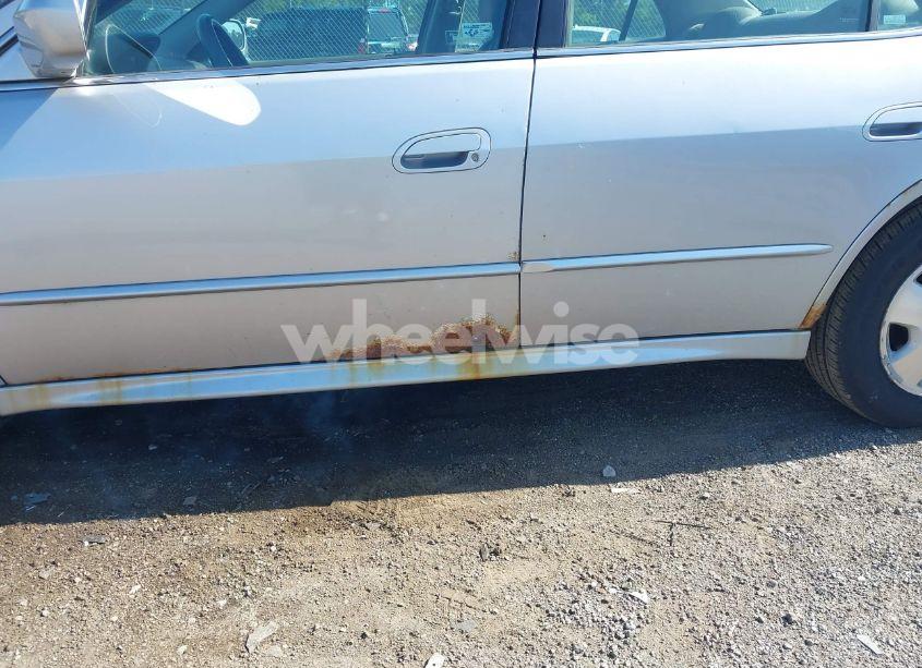 Photo 13 of 2002 Honda Accord 3.0 EX (VIN 1HGCG16522A078389)