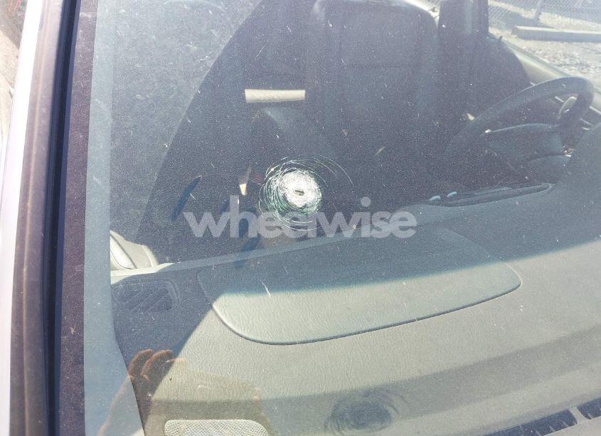 Photo 15 of 2002 Honda Accord 3.0 EX (VIN 1HGCG16522A078389)