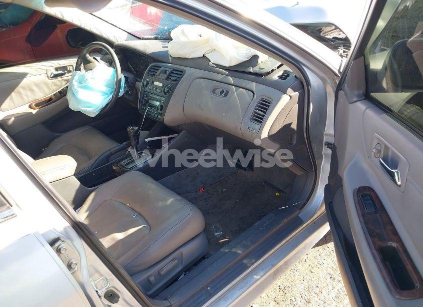 Photo 5 of 2002 Honda Accord 3.0 EX (VIN 1HGCG16522A082331)