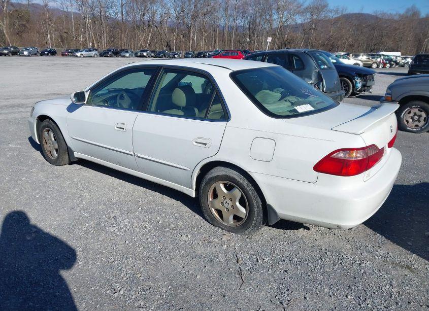 Photo 3 of 1998 Honda Accord EX V6 (VIN 1HGCG1652WA051697)