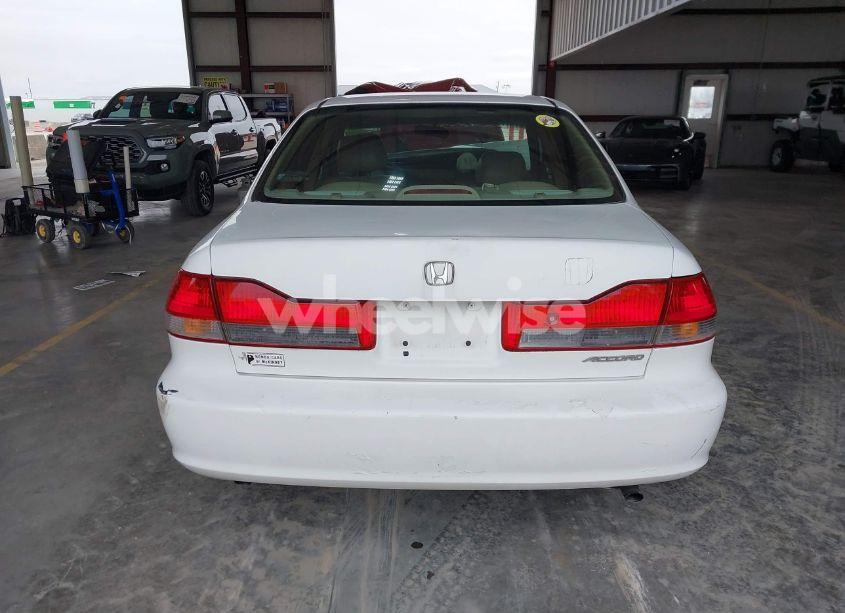 Photo 15 of 2001 Honda Accord 3.0 EX (VIN 1HGCG16531A015431)