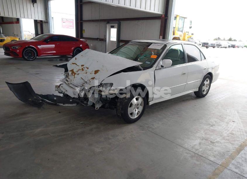 Photo 2 of 2001 Honda Accord 3.0 EX (VIN 1HGCG16531A015431)