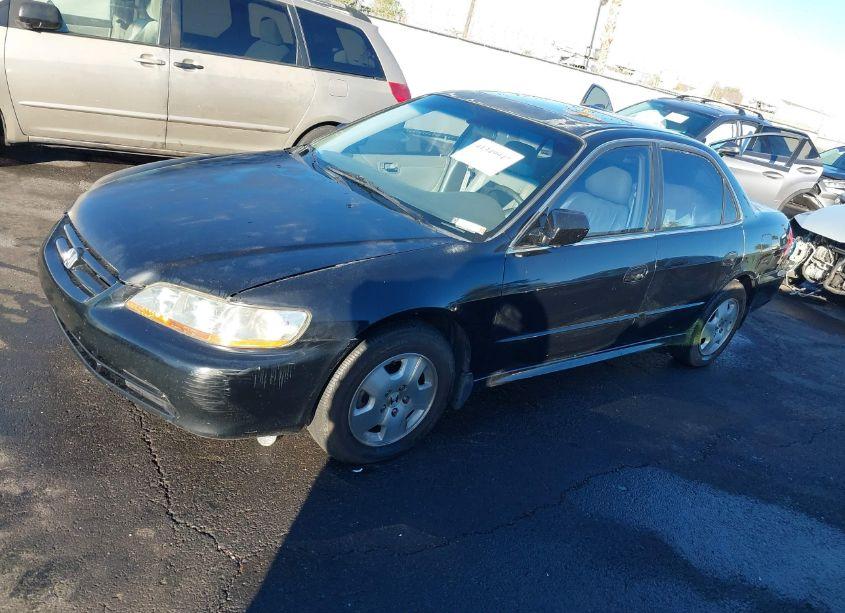 Photo 2 of 2001 Honda Accord 3.0 EX (VIN 1HGCG16531A034948)