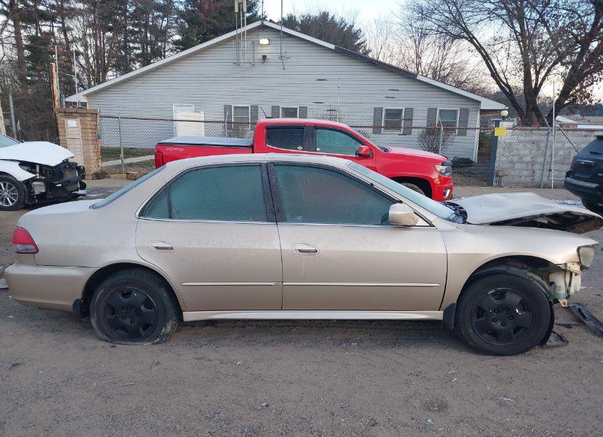 Photo 14 of 2002 Honda Accord 3.0 EX (VIN 1HGCG16532A004611)