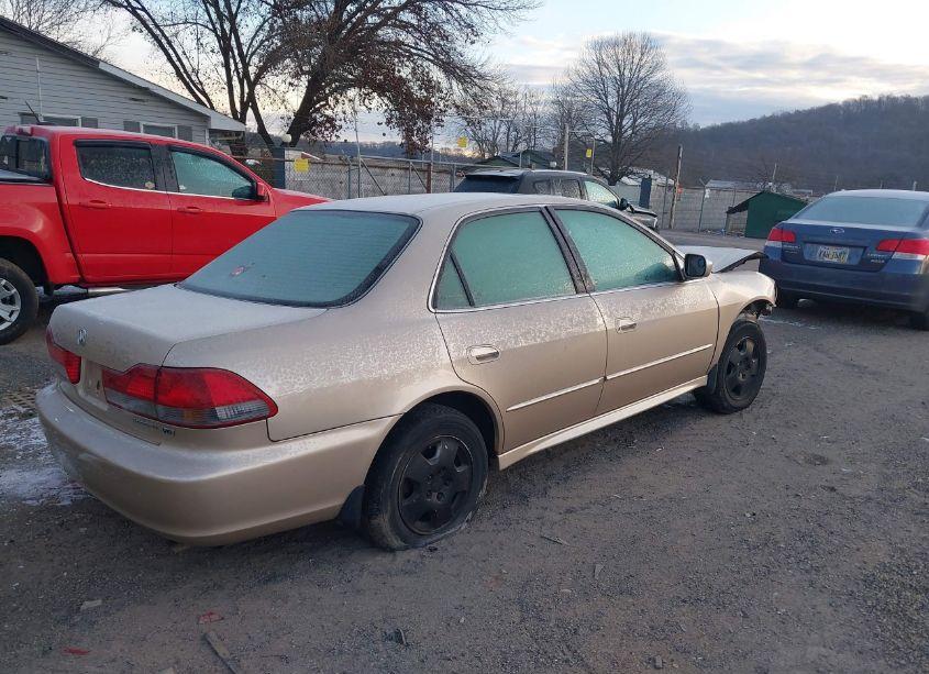 Photo 4 of 2002 Honda Accord 3.0 EX (VIN 1HGCG16532A004611)