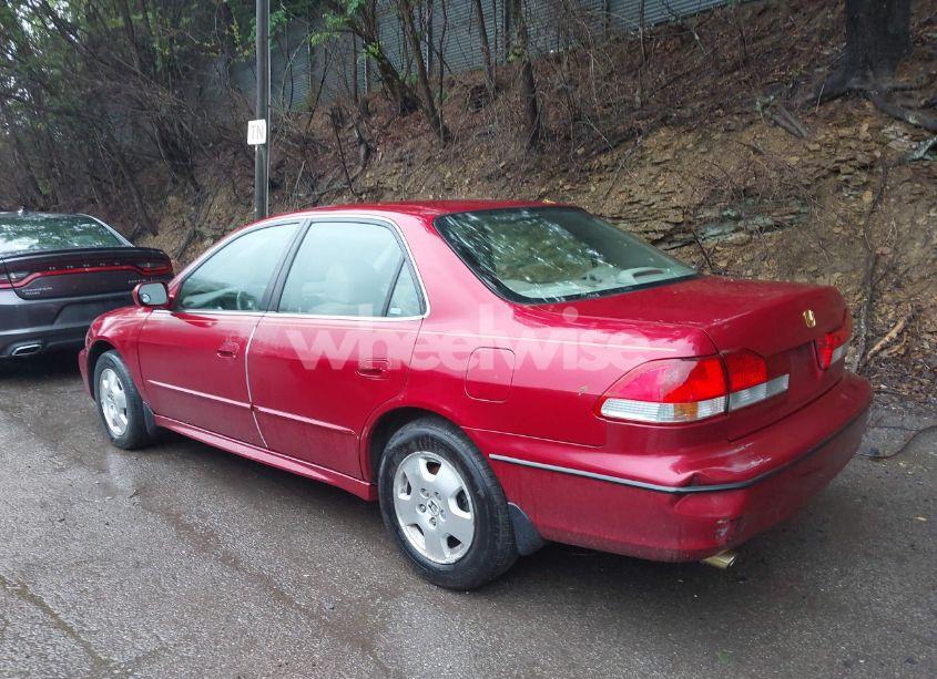 Photo 3 of 2002 Honda Accord 3.0 EX (VIN 1HGCG16532A008075)