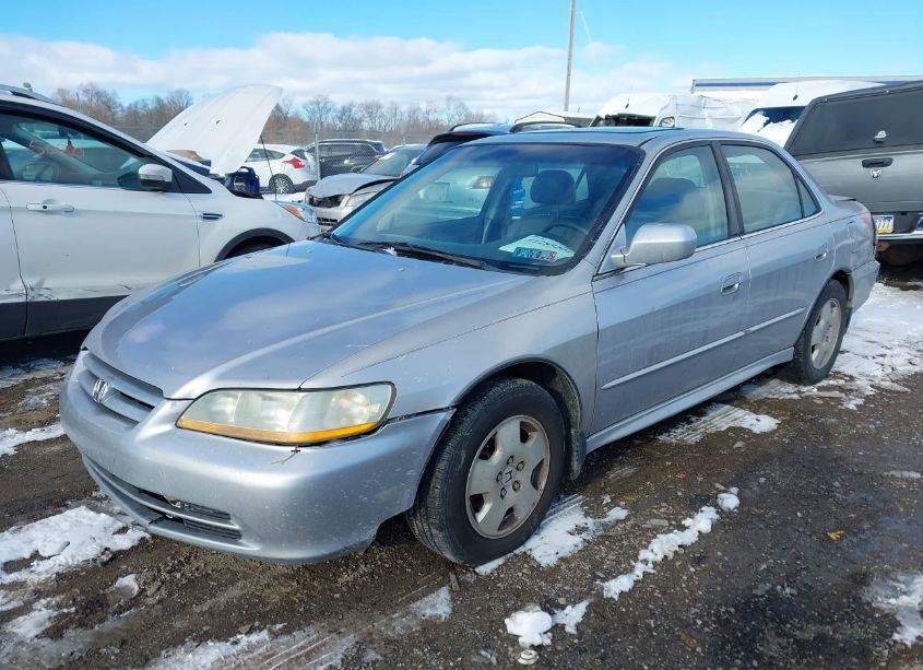 Photo 2 of 2002 Honda Accord 3.0 EX (VIN 1HGCG16532A023983)