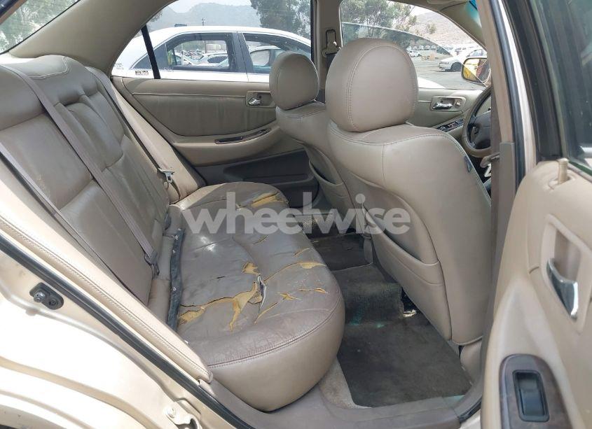 Photo 8 of 2002 Honda Accord 3.0 EX (VIN 1HGCG16532A028357)